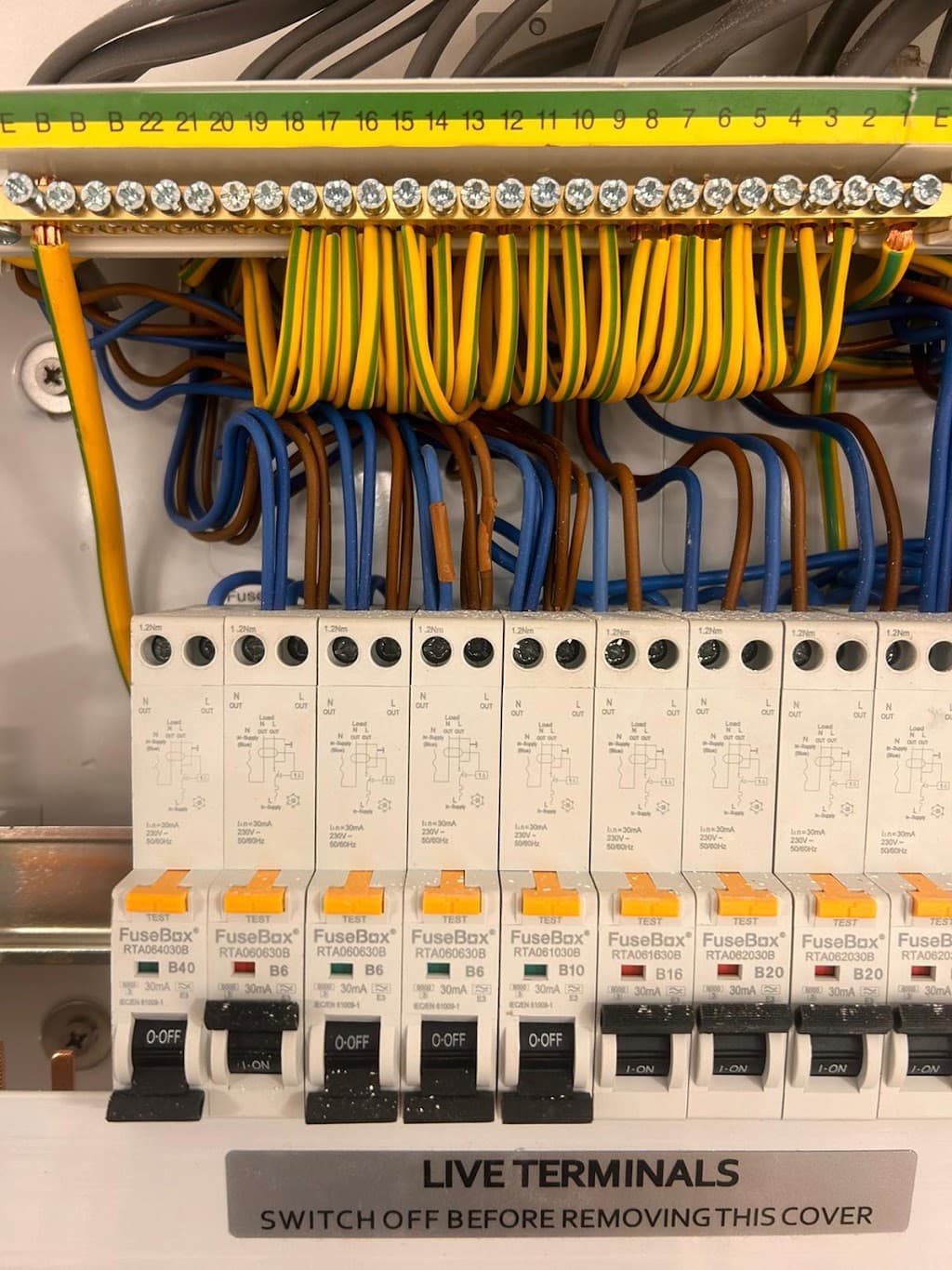 DH Electrical Services