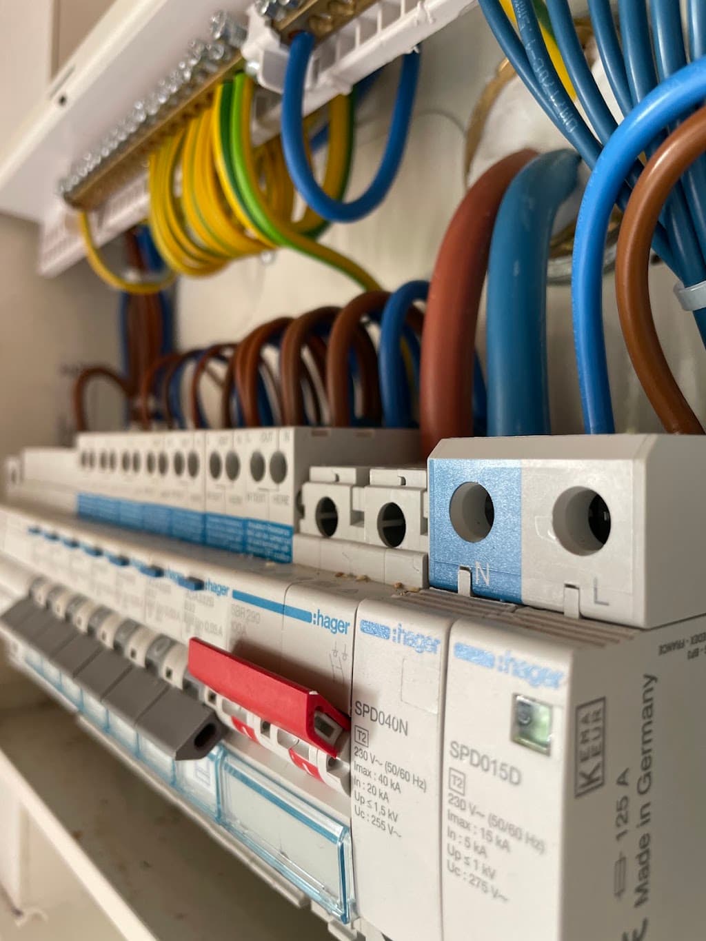 Artisan Electrics