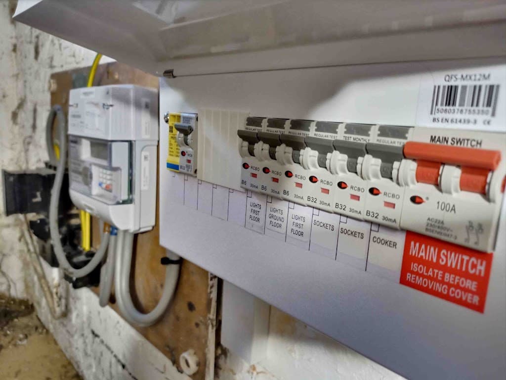 ST Electrical Northampton Ltd