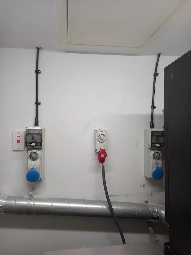 Aaron Lincoln Electrical Services