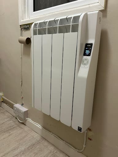 AOC ELECTRICAL — Customer photo