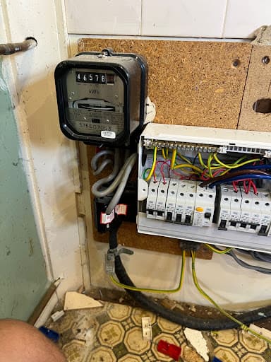 Electrical Emergency uk ltd — Customer photo