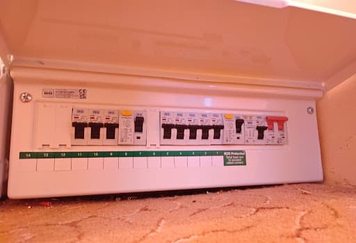 Fast Fix Emergency Electricians Brighton — Customer photo