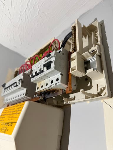 12 Electrical & Emergency Electrician — Customer photo