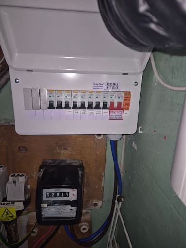 24hr Emergency Electrician Croydon | ABCD Electrical — Customer photo