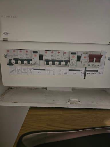 24emergency electrician Ltd — Customer photo
