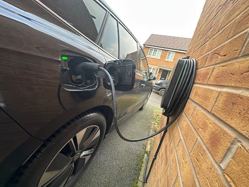 D Electrics Northants Ltd β Customer photo