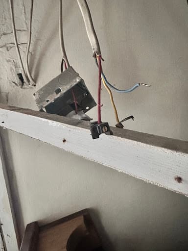 BS4 Electrical Services Ltd β Customer photo